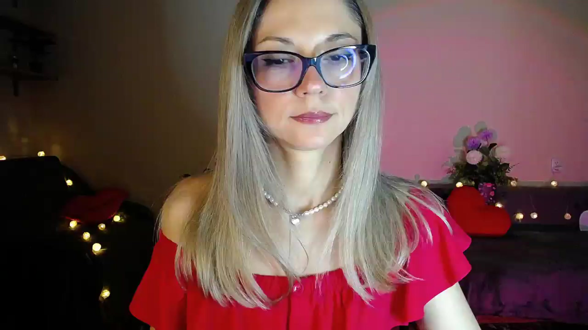 Gallery image thumbnail from Sunshine_alis's myfreecams stream on, 09/03/2026, 19:41 image 4 of 20