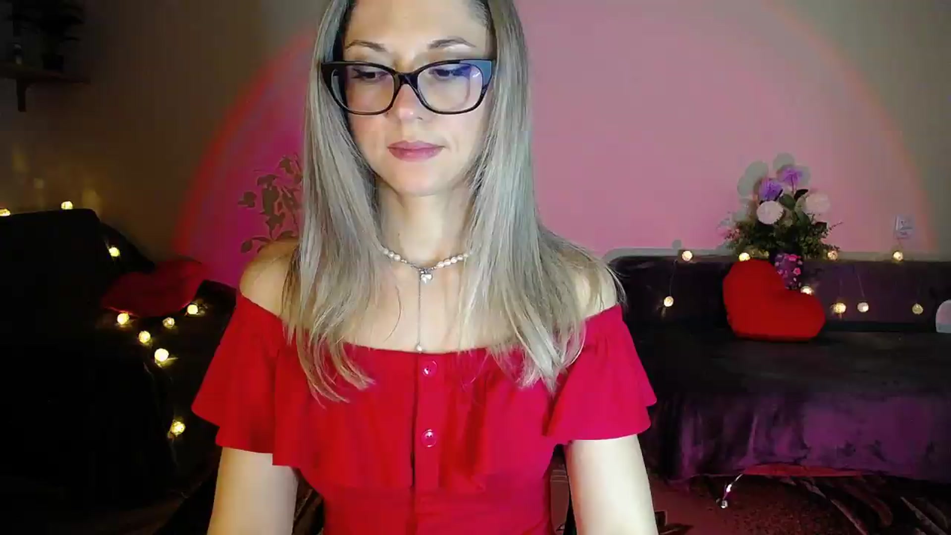 Gallery image thumbnail from Sunshine_alis's myfreecams stream on, 09/03/2026, 20:36 image 12 of 20