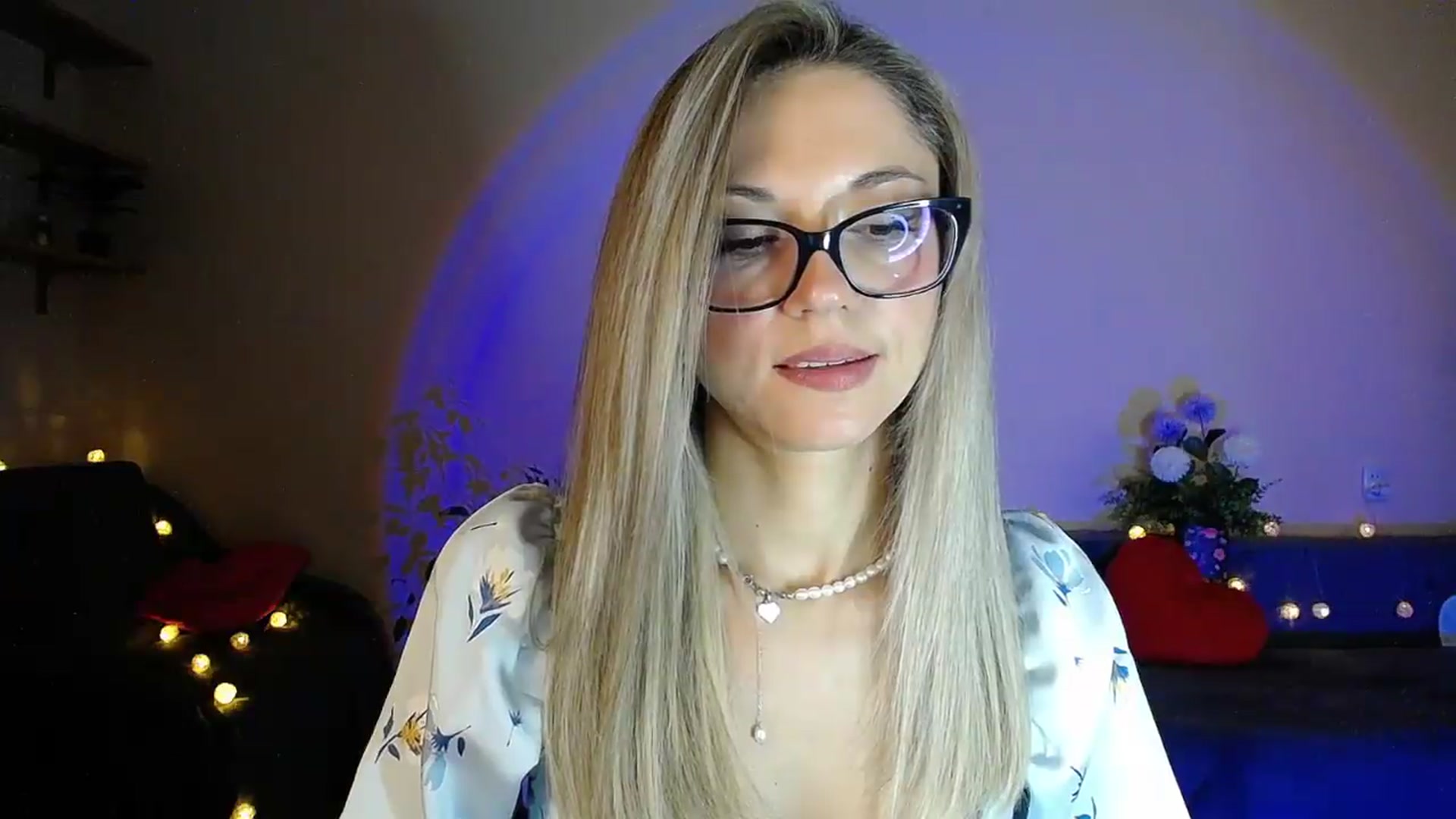 Gallery image thumbnail from Sunshine_alis's myfreecams stream on, 09/04/2026, 21:12 image 8 of 20