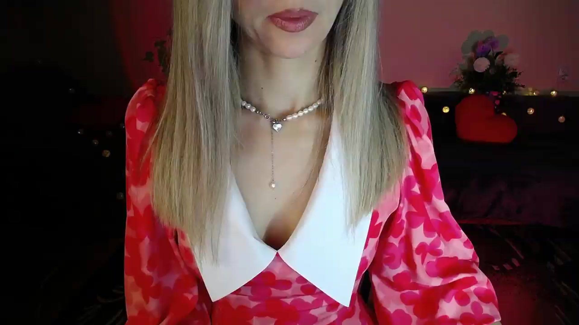 Gallery image thumbnail from Sunshine_alis's myfreecams stream on, 09/09/2026, 20:39 image 3 of 20