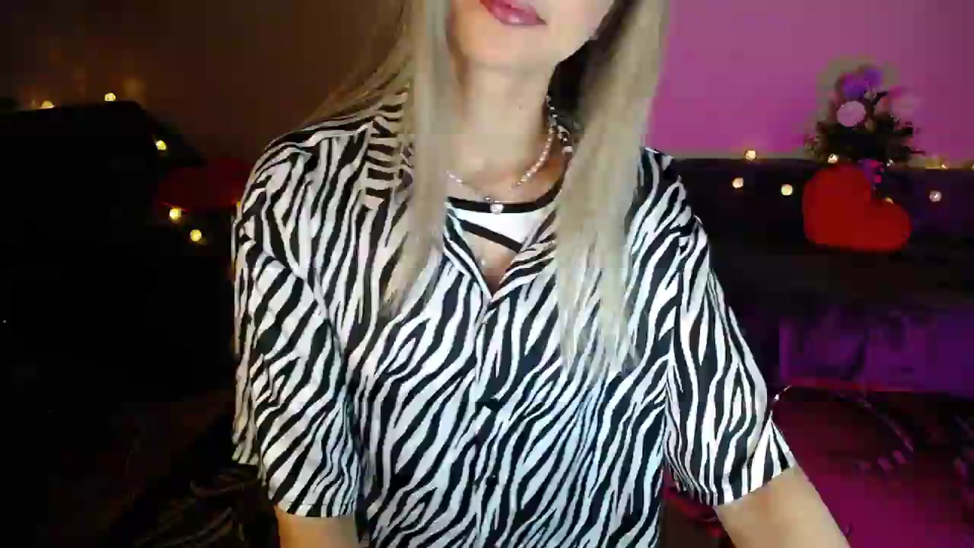 Gallery image thumbnail from Sunshine_alis's myfreecams stream on, 09/10/2026, 21:00 image 18 of 20