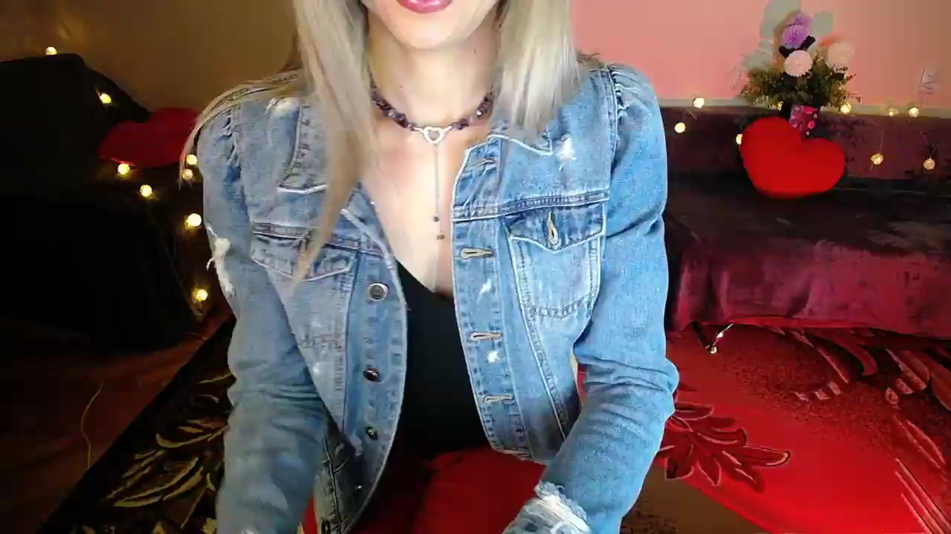Gallery image thumbnail from Sunshine_alis's myfreecams stream on, 09/12/2026, 21:05 image 7 of 20