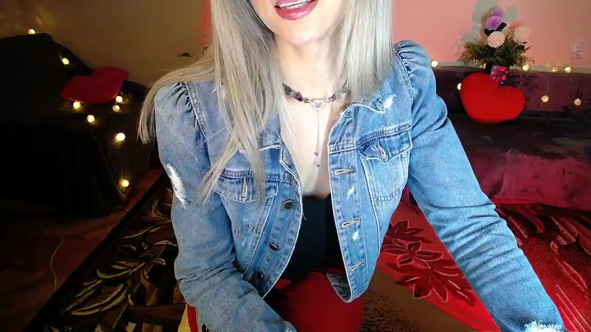 Gallery image thumbnail from Sunshine_alis's myfreecams stream on, 09/12/2026, 21:05 image 9 of 20