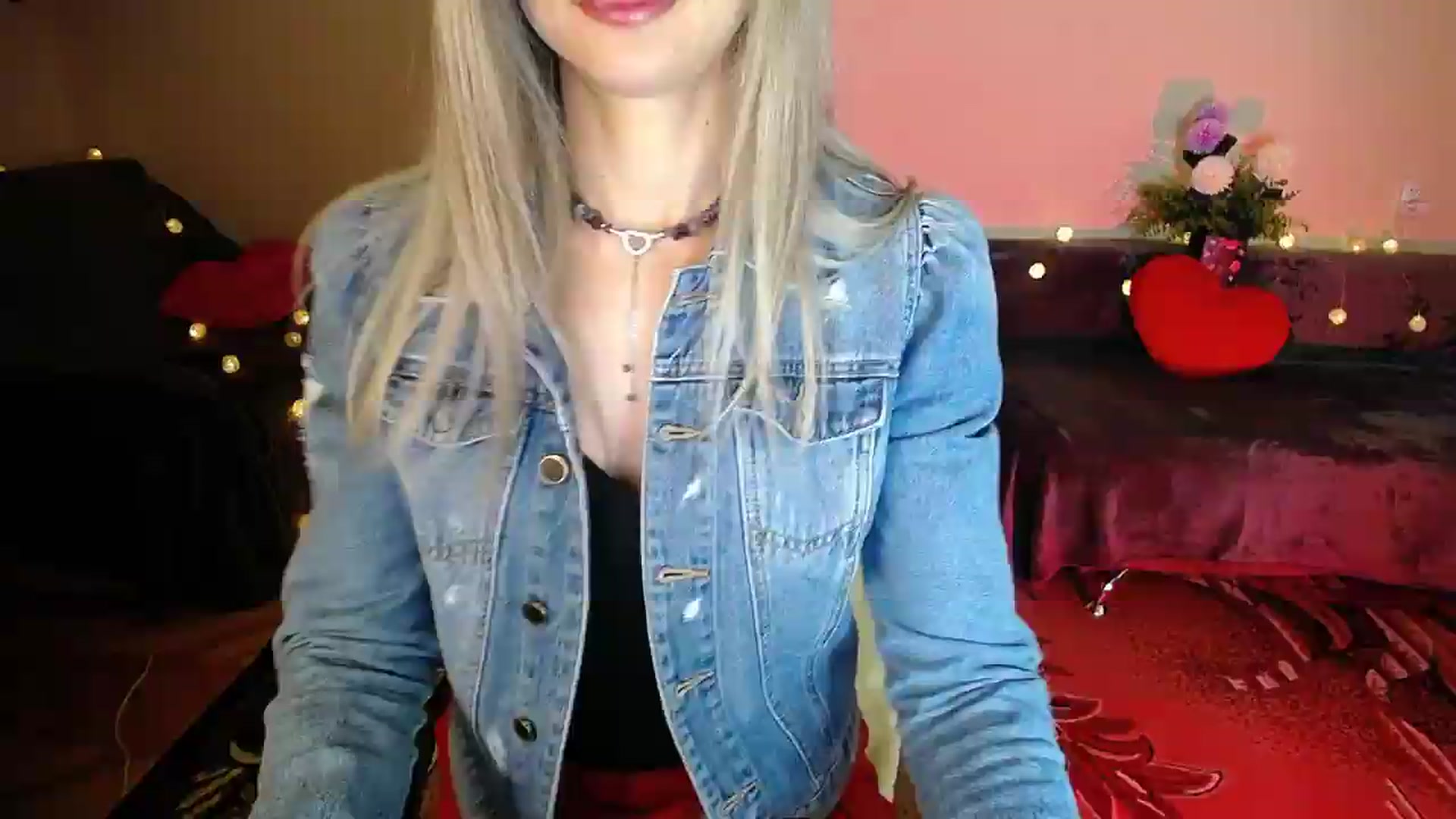 Gallery image thumbnail from Sunshine_alis's myfreecams stream on, 09/12/2026, 21:05 image 15 of 20