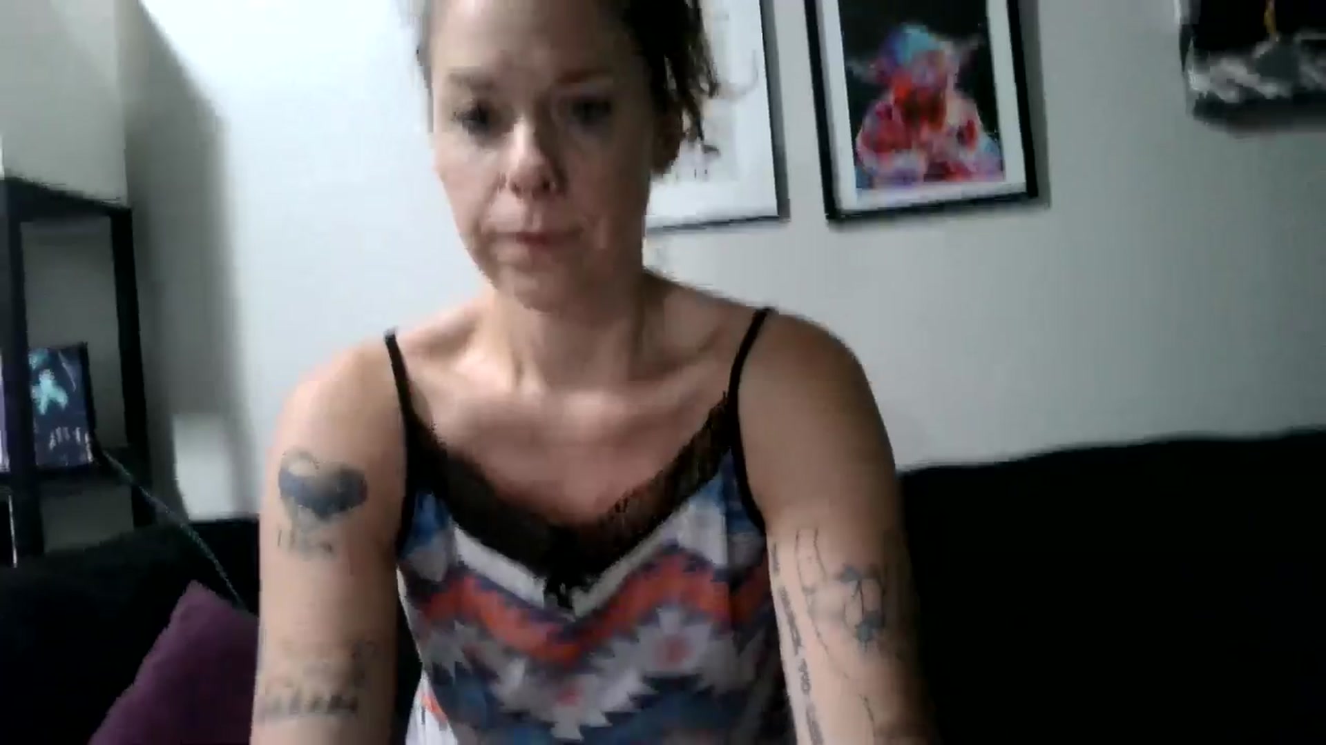 Gallery image thumbnail from Sunshinejedi's myfreecams stream on, 03/10/2025, 11:50 image 10 of 20
