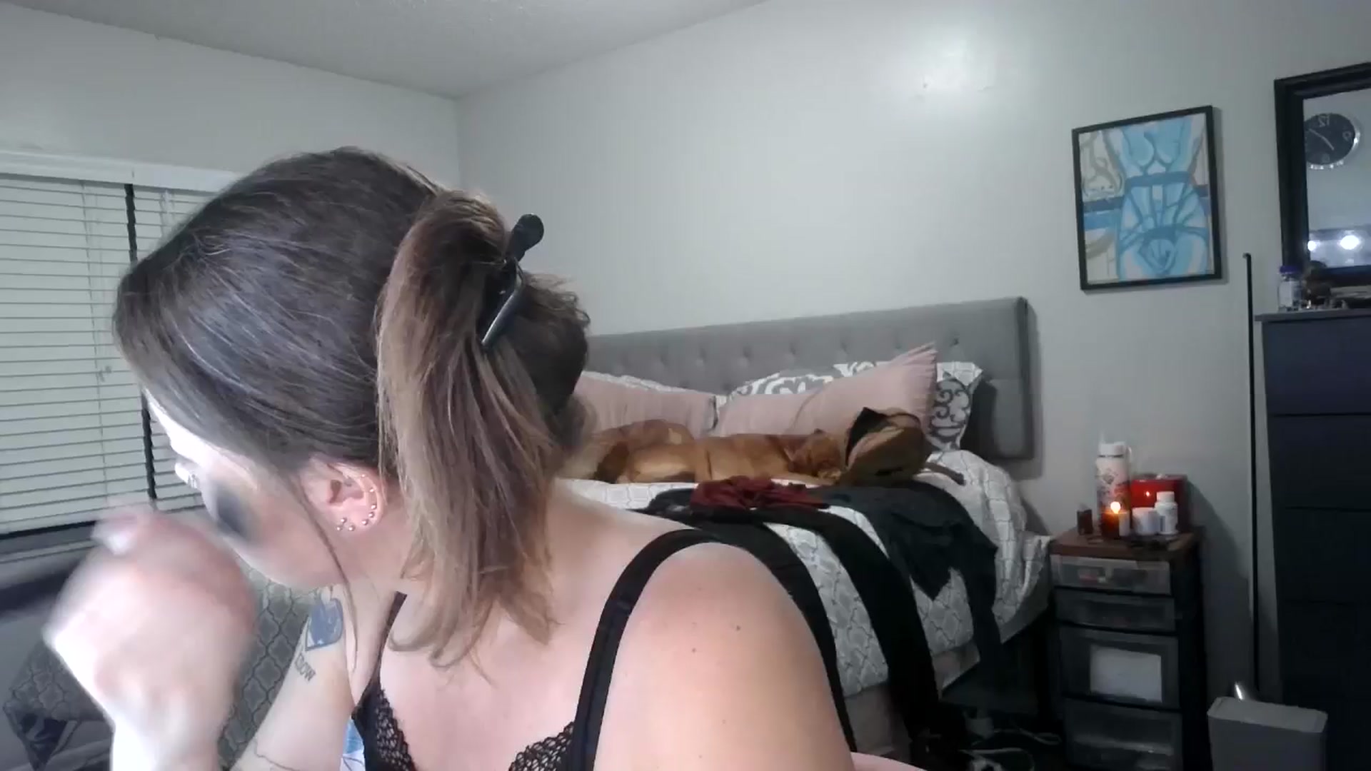 Gallery image thumbnail from Sunshinejedi's myfreecams stream on, 03/14/2025, 11:17 image 1 of 20