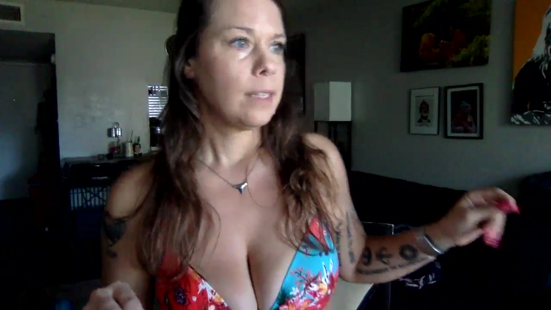 Gallery image thumbnail from Sunshinejedi's myfreecams stream on, 04/11/2025, 13:58 image 20 of 20