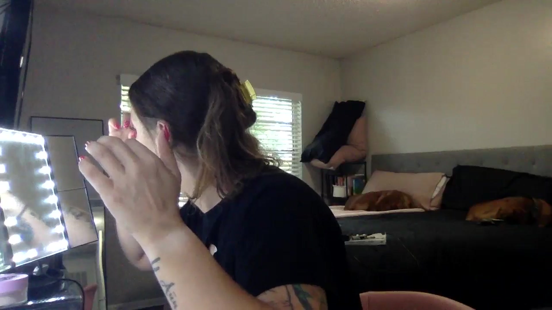 Gallery image thumbnail from Sunshinejedi's myfreecams stream on, 04/15/2025, 14:03 image 18 of 20