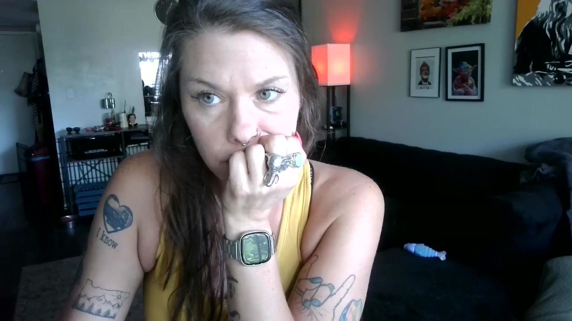 Gallery image thumbnail from Sunshinejedi's myfreecams stream on, 04/16/2025, 18:08 image 3 of 20
