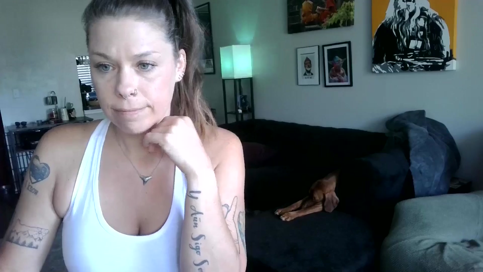 Gallery image thumbnail from Sunshinejedi's myfreecams stream on, 04/17/2025, 18:24 image 15 of 20