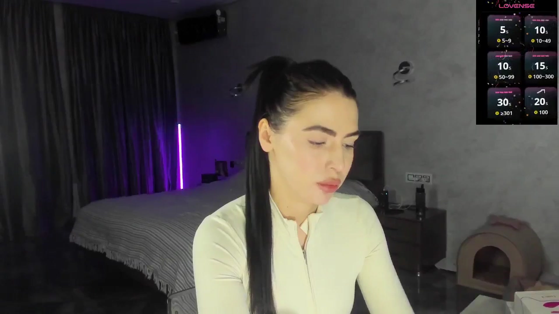 Gallery image thumbnail from SuperK_'s myfreecams stream on, 02/18/2026, 21:50 image 17 of 20