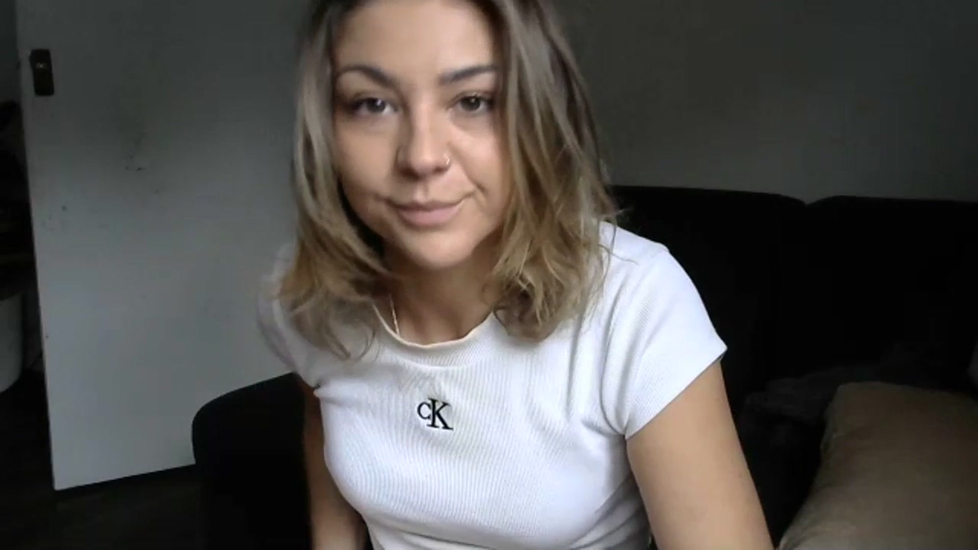 Gallery image thumbnail from Supergalx's myfreecams stream on, 07/21/2023, 10:17 image 12 of 20