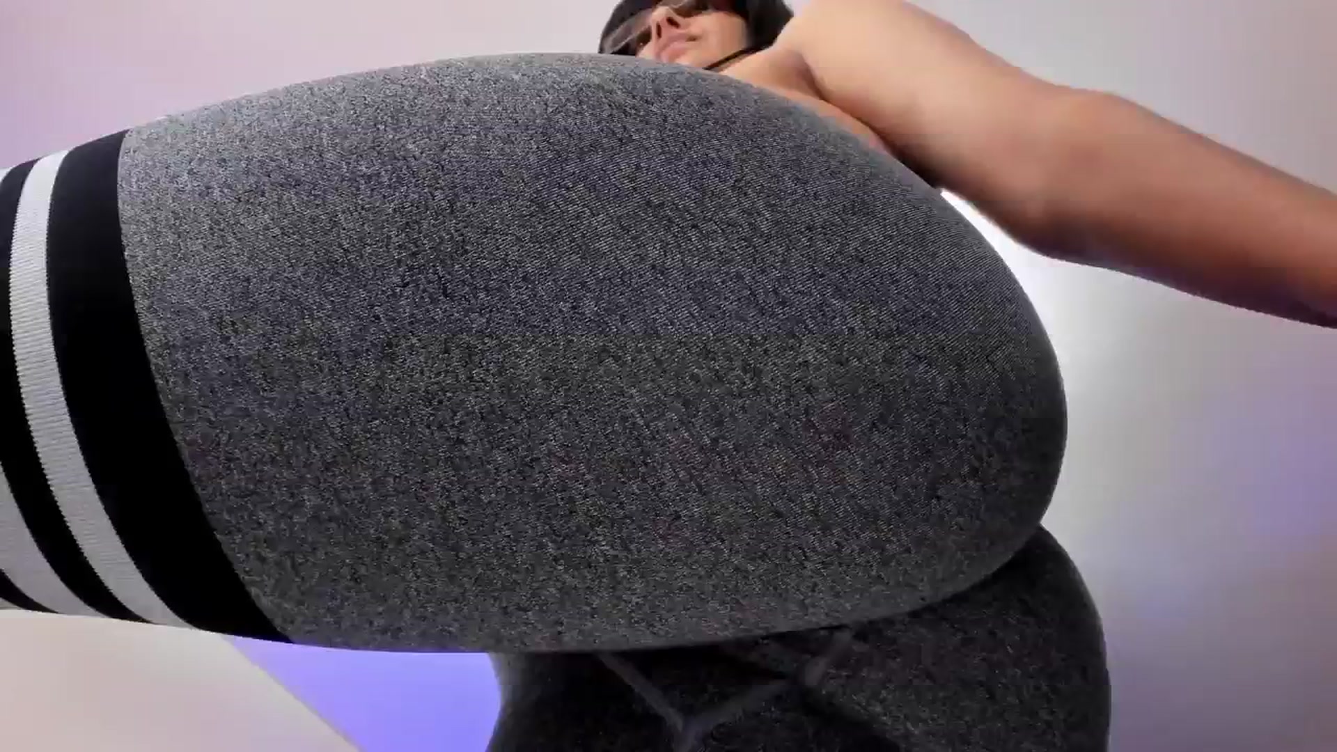 Gallery image thumbnail from SuperiorCleo's myfreecams stream on, 08/22/2025, 18:49 image 3 of 20