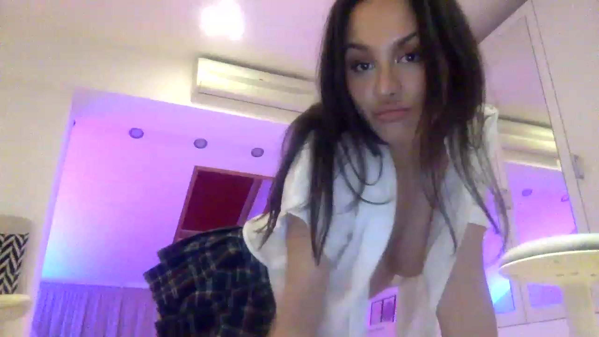 Gallery image thumbnail from SupremeVixen's myfreecams stream on, 04/09/2023, 06:29 image 12 of 20