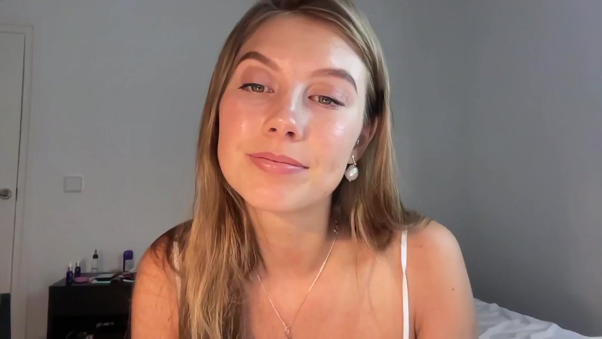 Gallery image thumbnail from SurfGirls's myfreecams stream on, 07/07/2024, 06:11 image 2 of 20