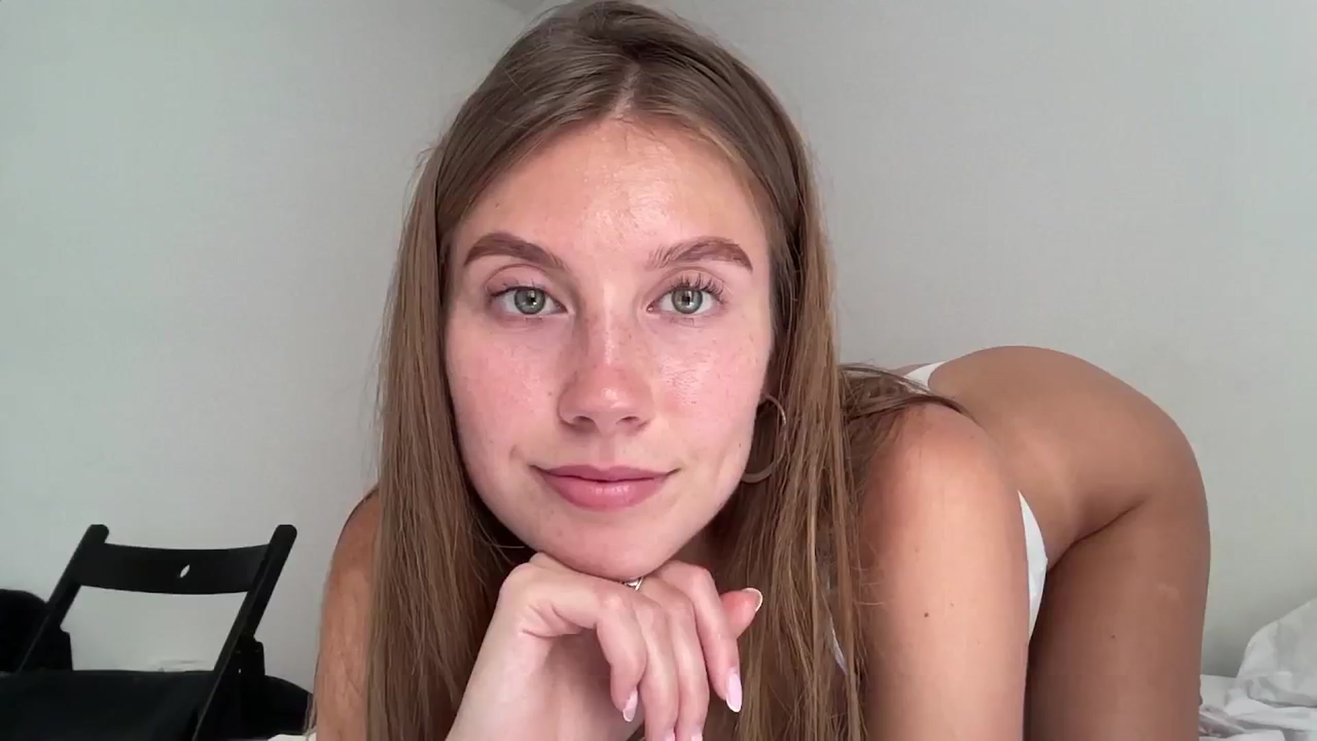 Gallery image thumbnail from SurfGirls's myfreecams stream on, 07/11/2024, 13:42 image 6 of 20