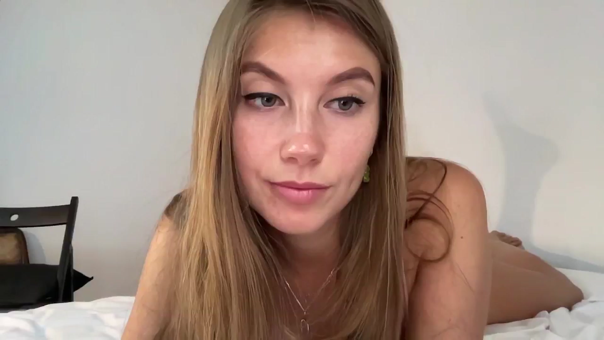 Gallery image thumbnail from SurfGirls's myfreecams stream on, 07/16/2024, 06:13 image 11 of 20