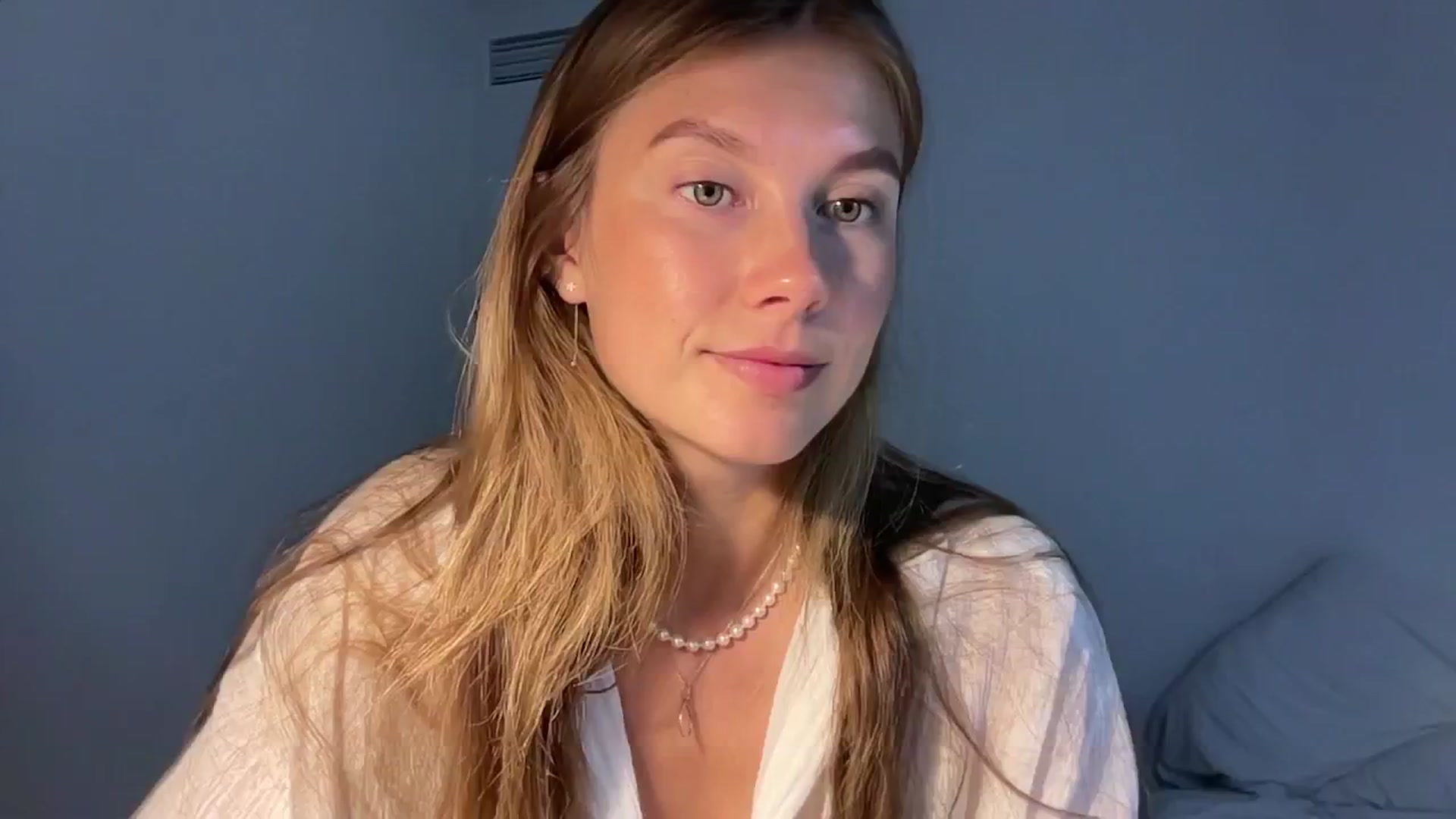 Gallery image thumbnail from SurfGirls's myfreecams stream on, 07/22/2024, 05:36 image 7 of 20