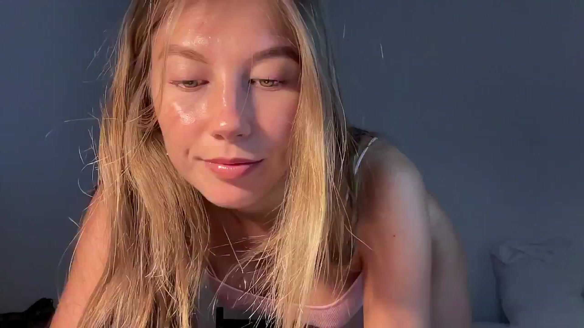 Gallery image thumbnail from SurfGirls's myfreecams stream on, 07/24/2024, 05:43 image 4 of 20