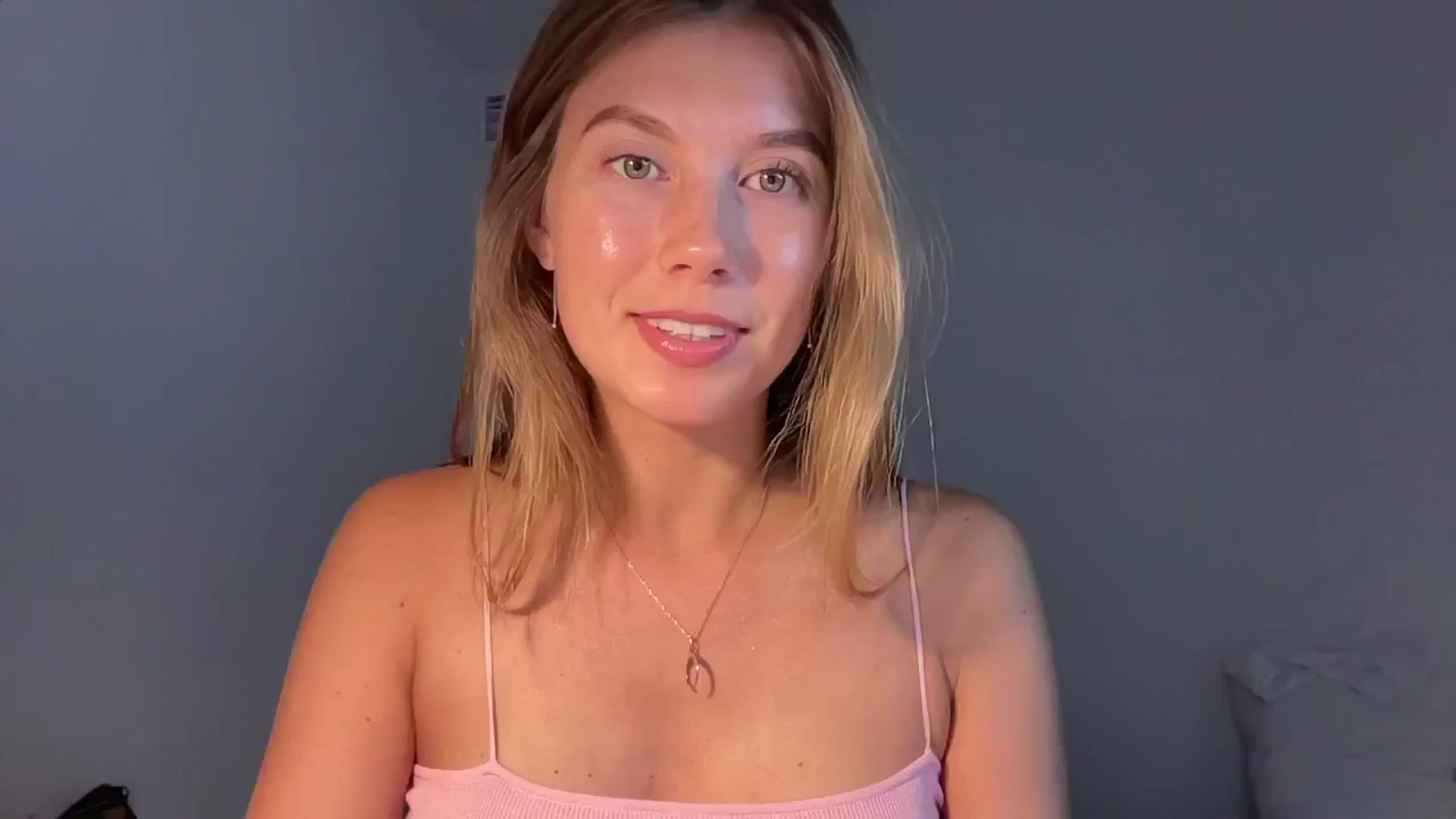 Gallery image thumbnail from SurfGirls's myfreecams stream on, 07/24/2024, 05:43 image 1 of 20