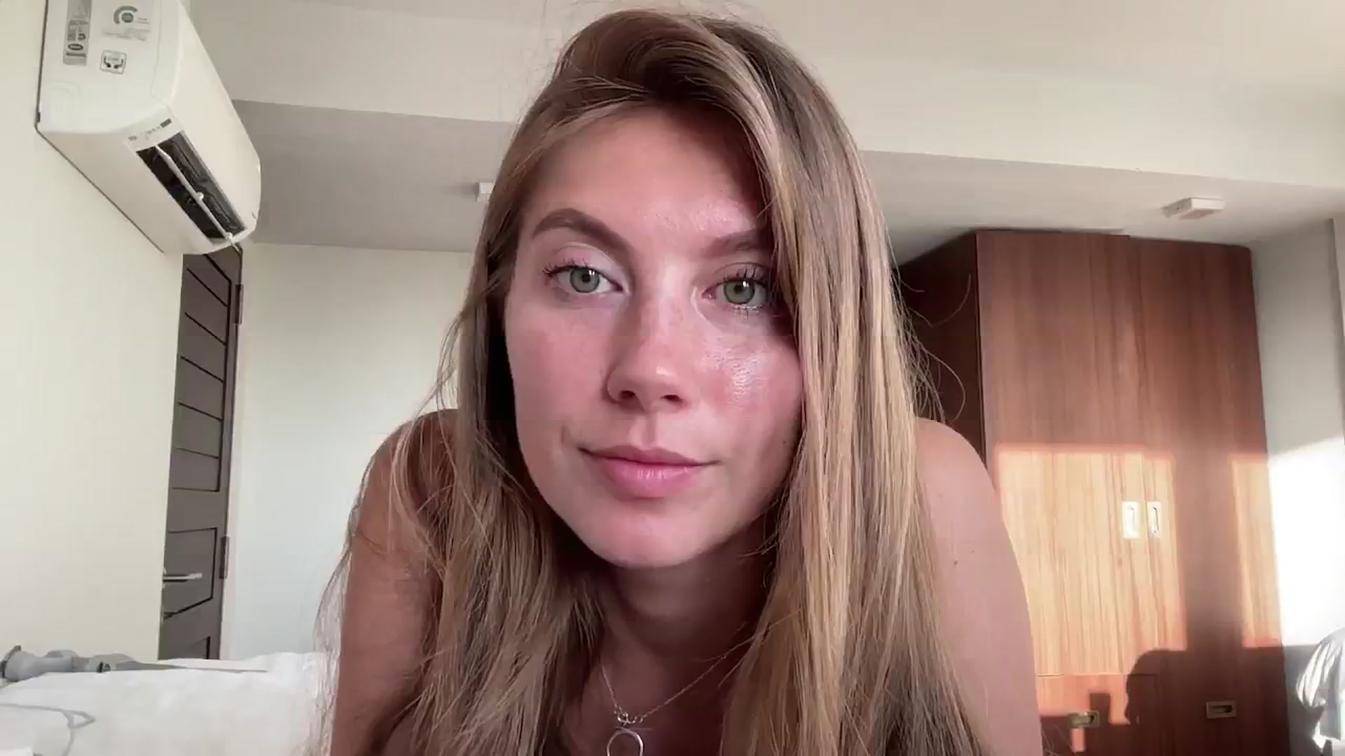 Gallery image thumbnail from SurfGirls's myfreecams stream on, 07/31/2024, 23:51 image 1 of 20