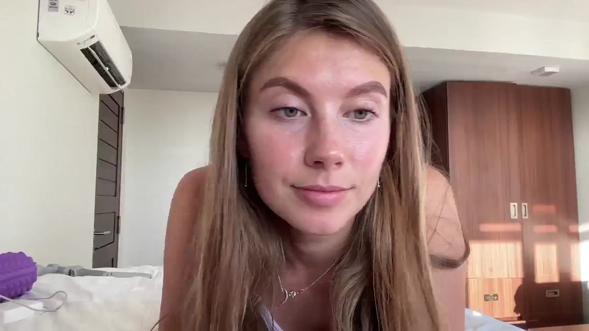 Gallery image thumbnail from SurfGirls's myfreecams stream on, 07/31/2024, 23:51 image 12 of 20