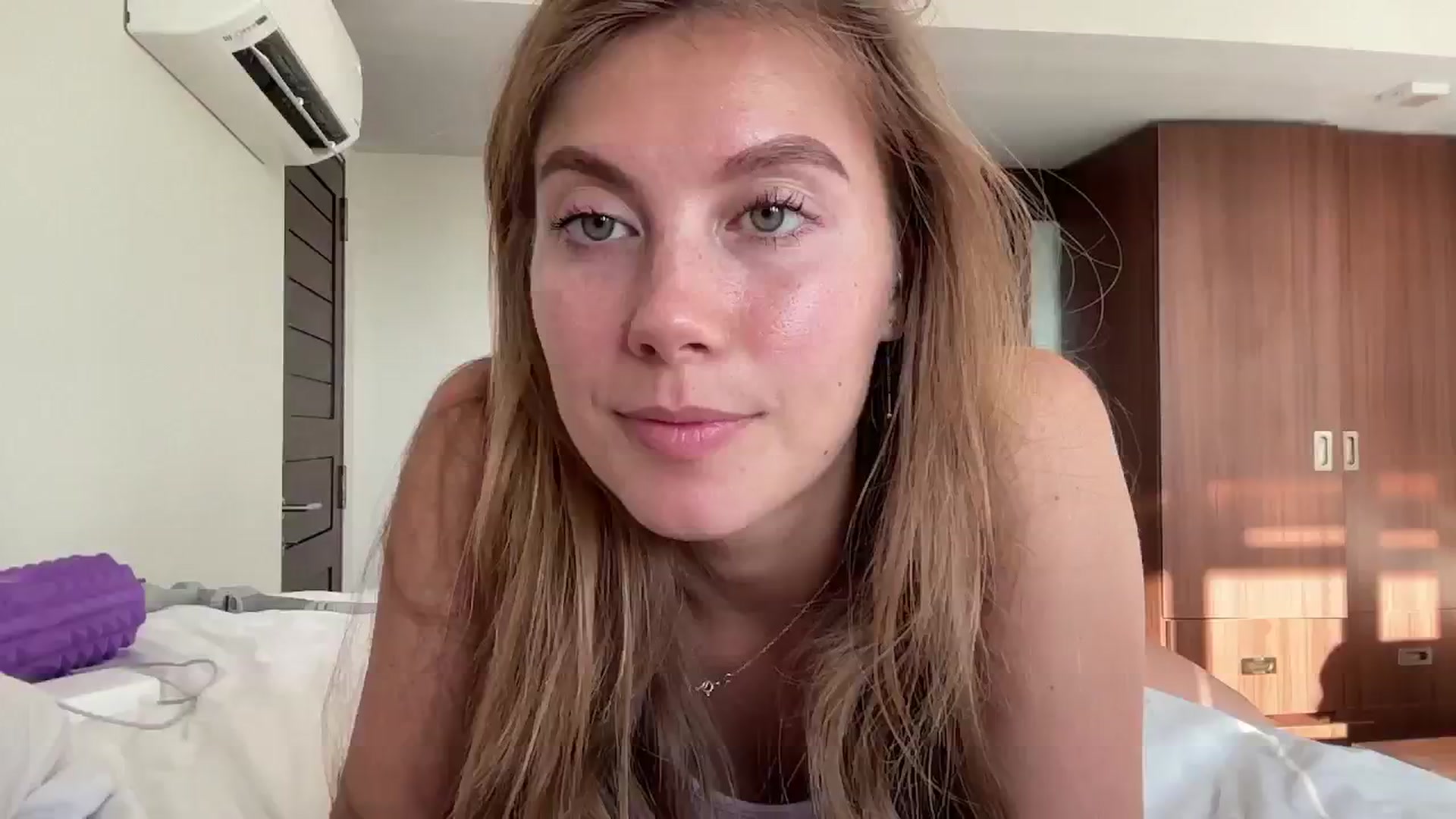Gallery image thumbnail from SurfGirls's myfreecams stream on, 07/31/2024, 23:51 image 15 of 20
