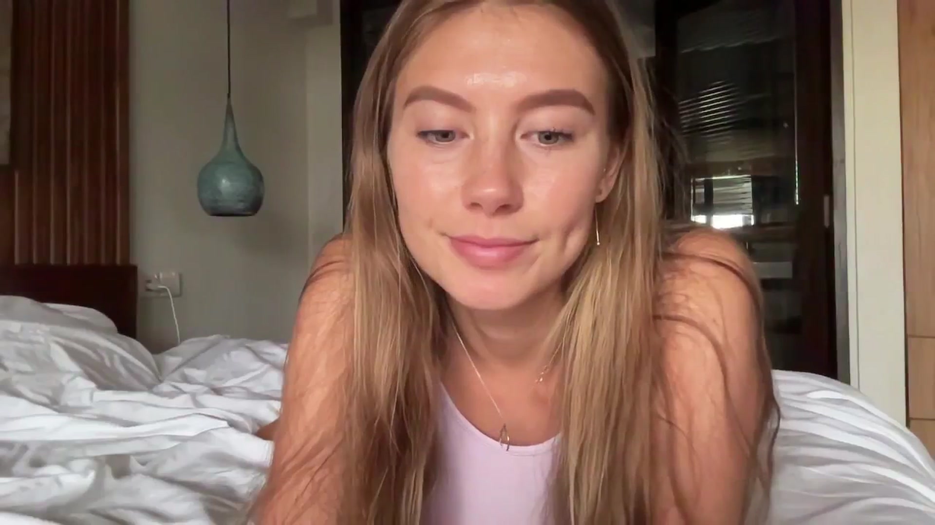 Gallery image thumbnail from SurfGirls's myfreecams stream on, 08/07/2024, 23:18 image 18 of 20
