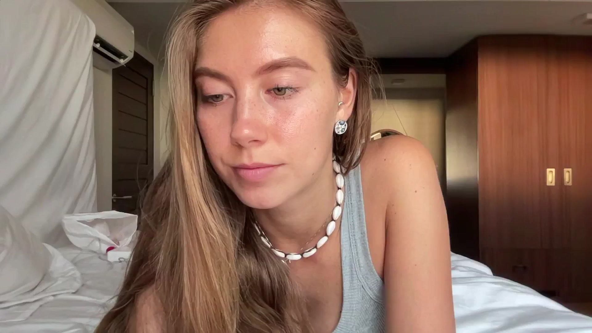 Gallery image thumbnail from SurfGirls's myfreecams stream on, 08/20/2024, 23:37 image 1 of 20