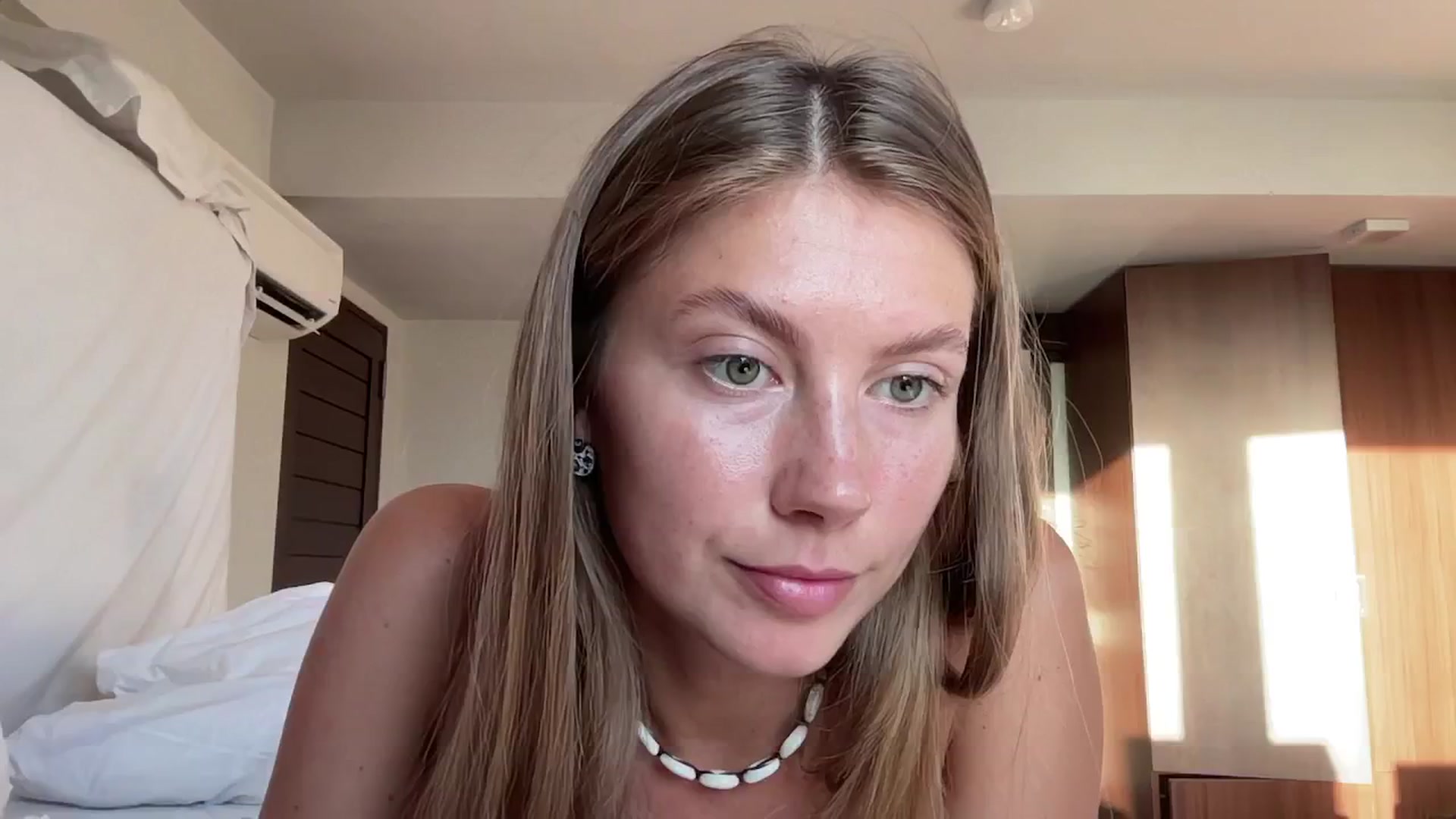 Gallery image thumbnail from SurfGirls's myfreecams stream on, 08/29/2024, 23:04 image 6 of 20