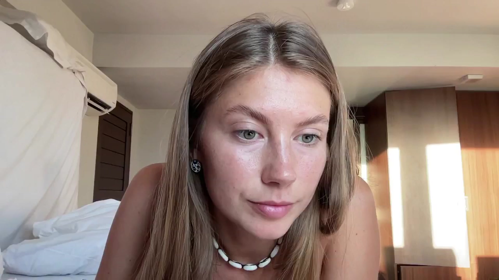 Gallery image thumbnail from SurfGirls's myfreecams stream on, 08/29/2024, 23:04 image 1 of 20
