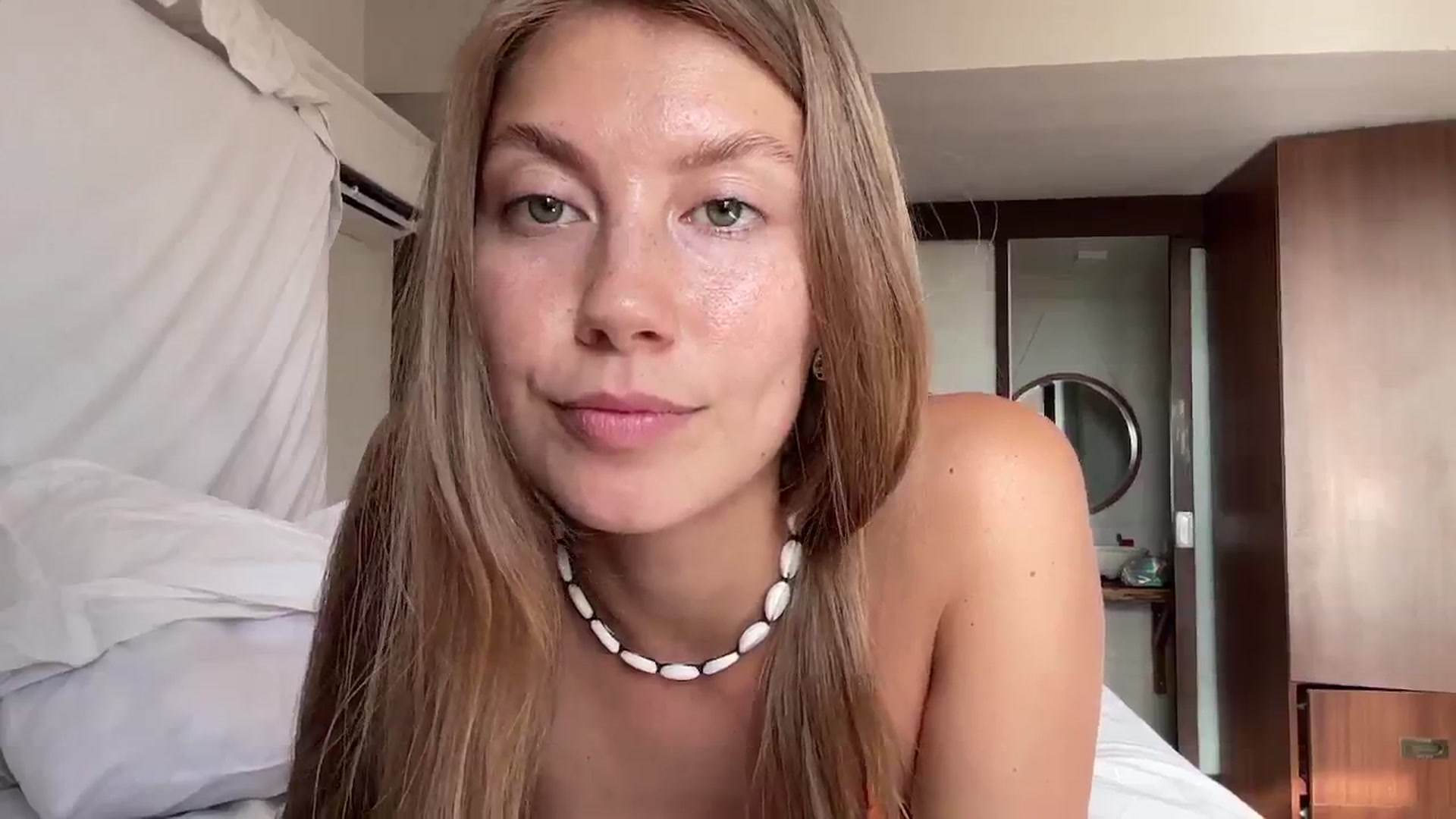 Gallery image thumbnail from SurfGirls's myfreecams stream on, 08/29/2024, 23:59 image 13 of 20
