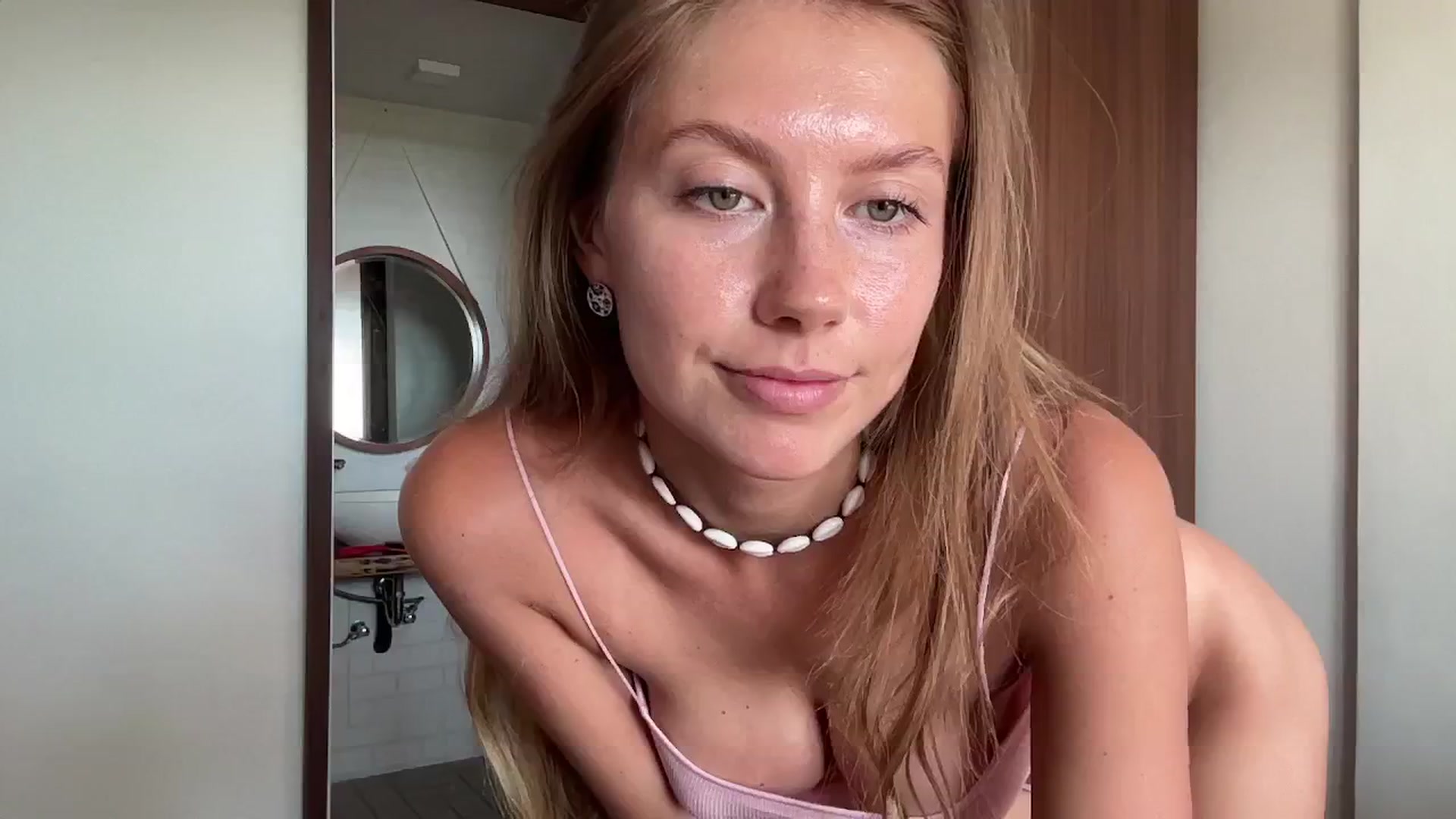 Gallery image thumbnail from SurfGirls's myfreecams stream on, 09/01/2024, 01:25 image 7 of 20