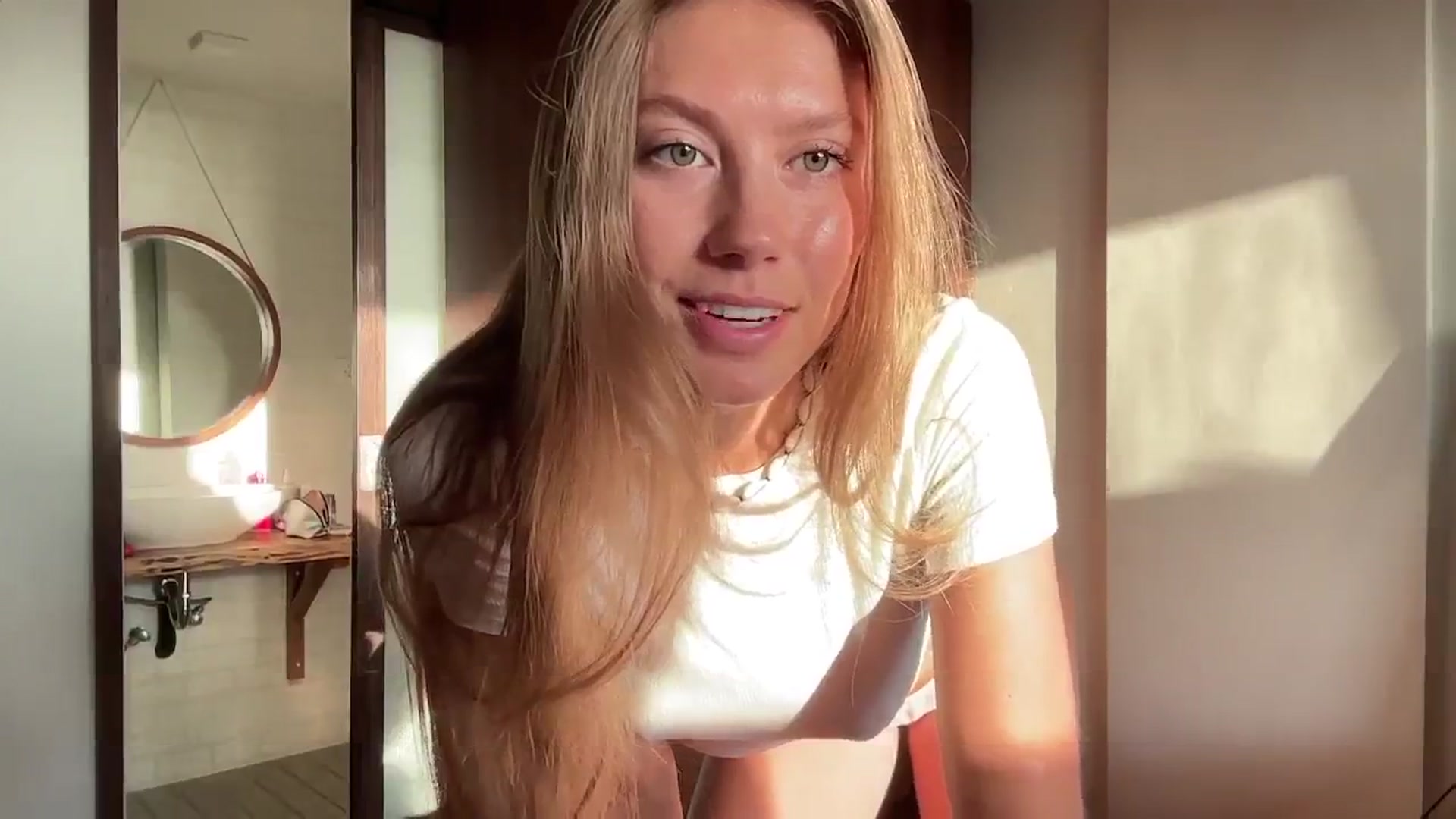 Gallery image thumbnail from SurfGirls's myfreecams stream on, 09/04/2024, 23:09 image 9 of 20