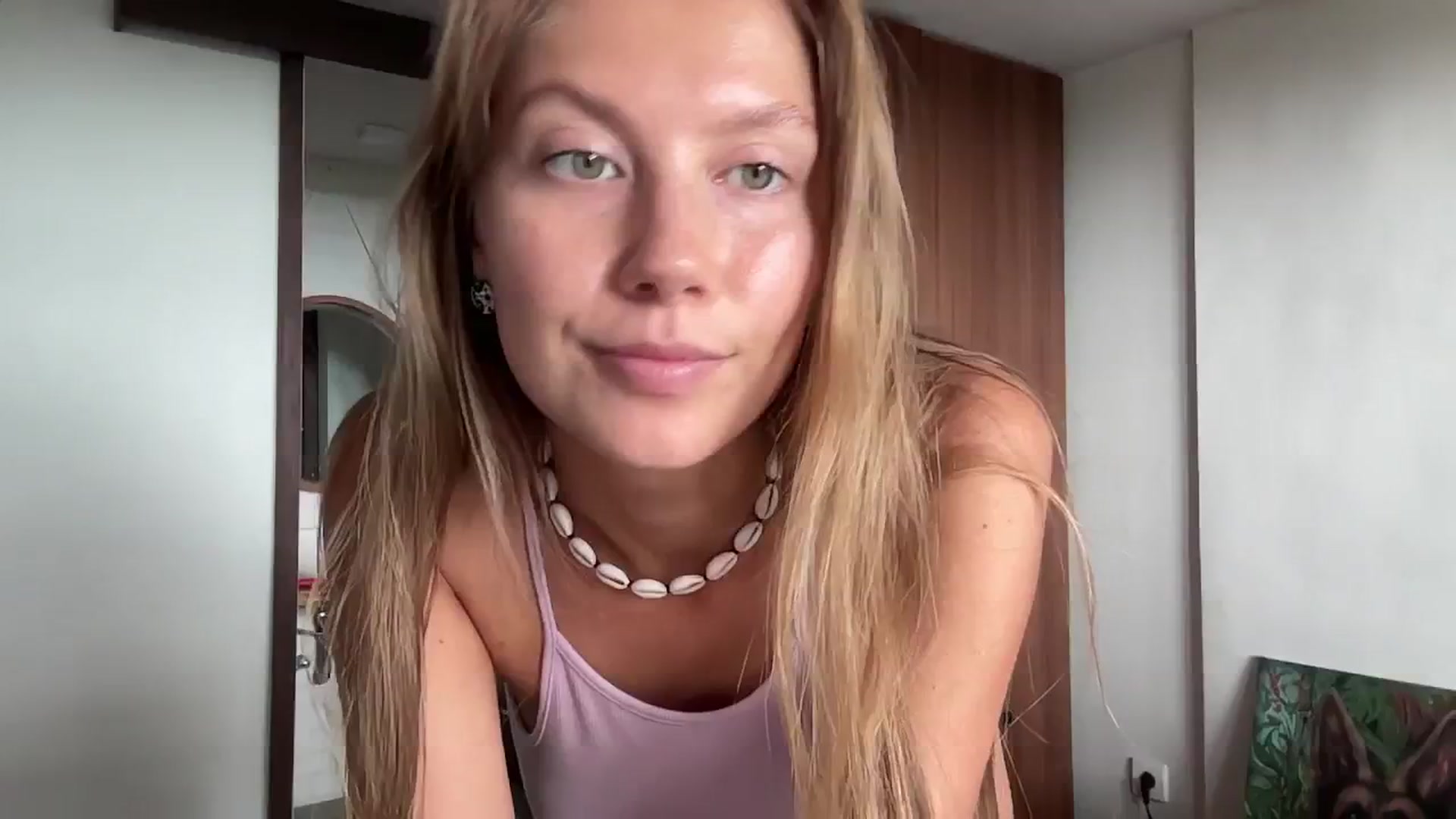 Gallery image thumbnail from SurfGirls's myfreecams stream on, 09/06/2024, 01:31 image 5 of 20
