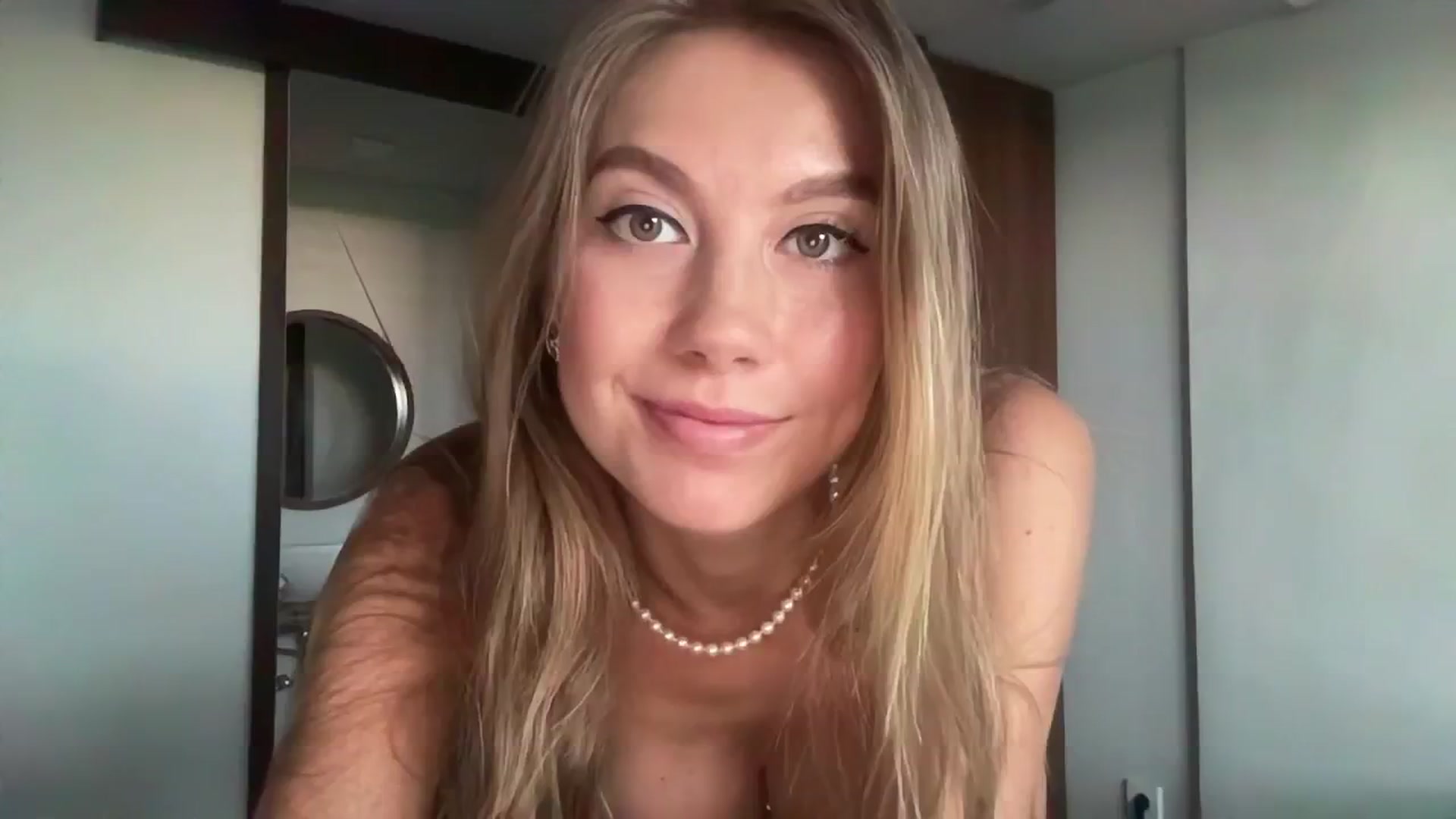 Gallery image thumbnail from SurfGirls's myfreecams stream on, 09/06/2024, 23:01 image 6 of 20