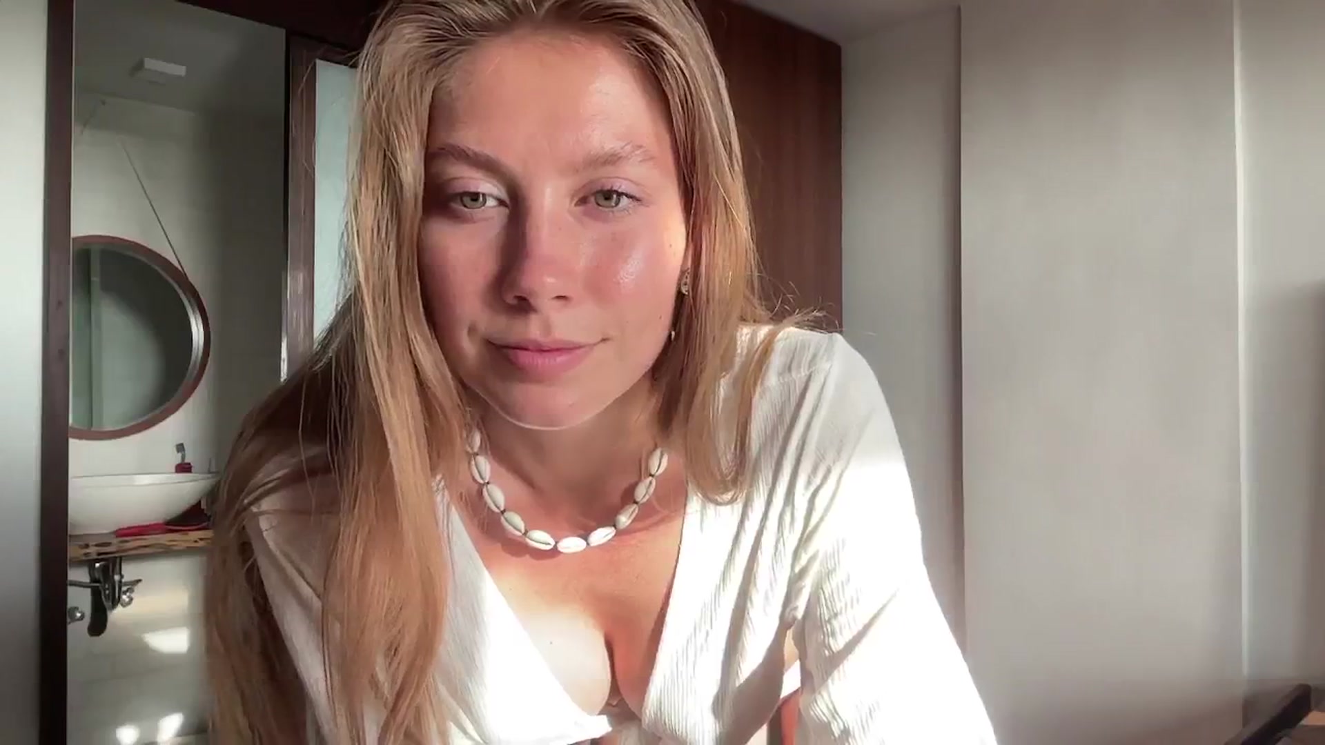 Gallery image thumbnail from SurfGirls's myfreecams stream on, 09/08/2024, 23:33 image 11 of 20