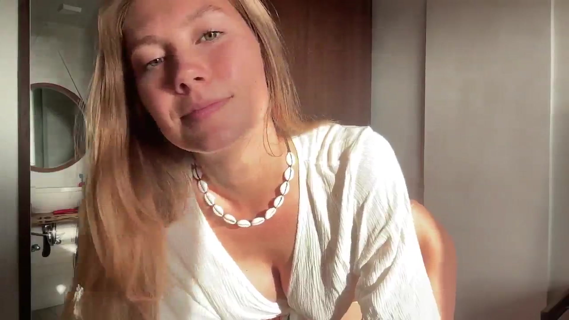 Gallery image thumbnail from SurfGirls's myfreecams stream on, 09/08/2024, 23:33 image 4 of 20