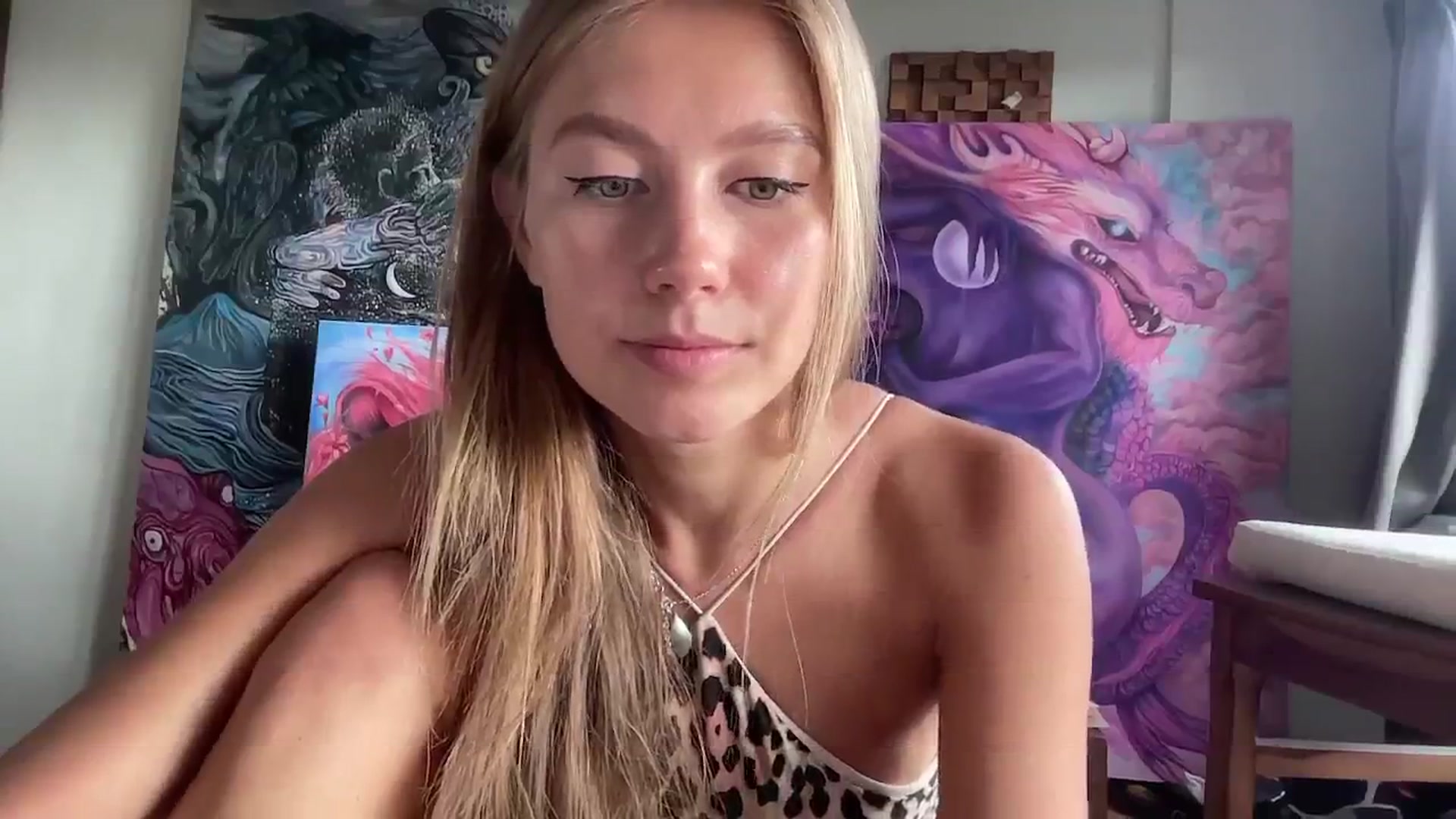 Gallery image thumbnail from SurfGirls's myfreecams stream on, 09/22/2024, 24:20 image 5 of 20