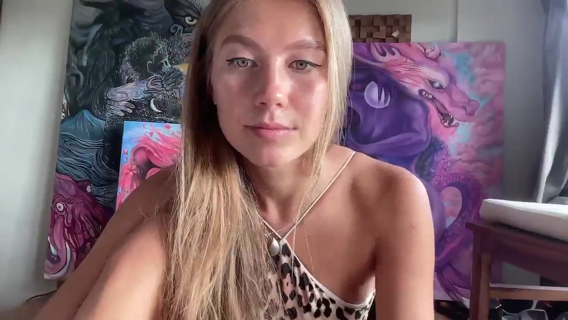 Gallery image thumbnail from SurfGirls's myfreecams stream on, 09/22/2024, 24:20 image 7 of 20