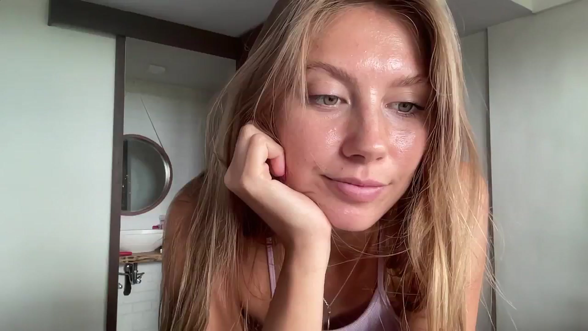 Gallery image thumbnail from SurfGirls's myfreecams stream on, 09/30/2024, 02:32 image 1 of 20