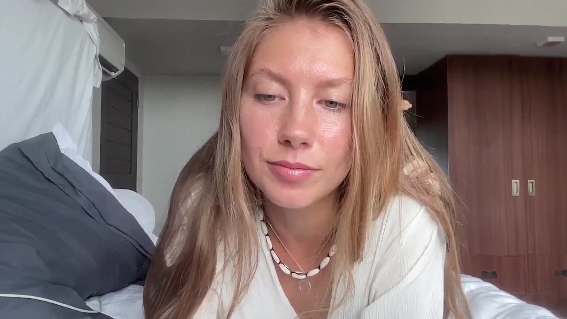 Gallery image thumbnail from SurfGirls's myfreecams stream on, 09/30/2024, 23:50 image 11 of 20