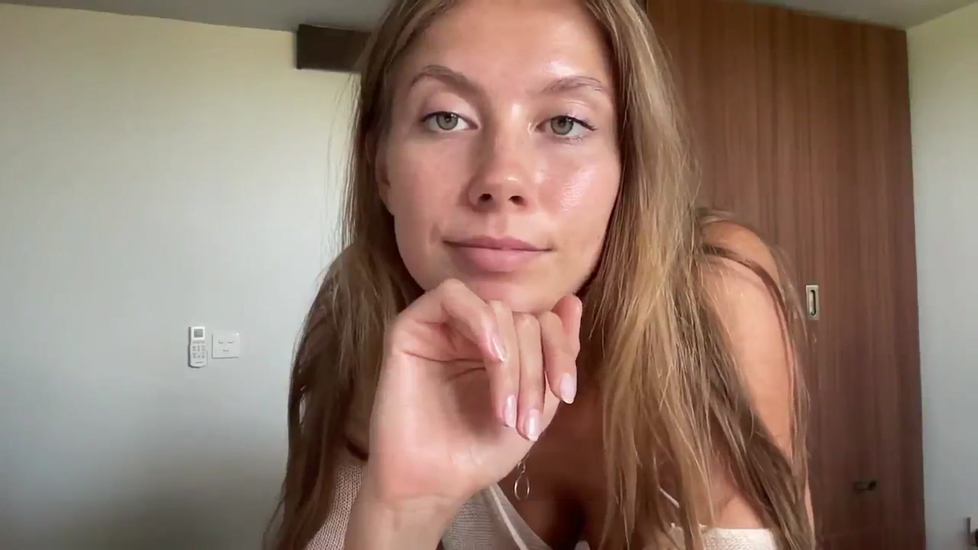 Gallery image thumbnail from SurfGirls's myfreecams stream on, 10/11/2024, 06:04 image 14 of 20