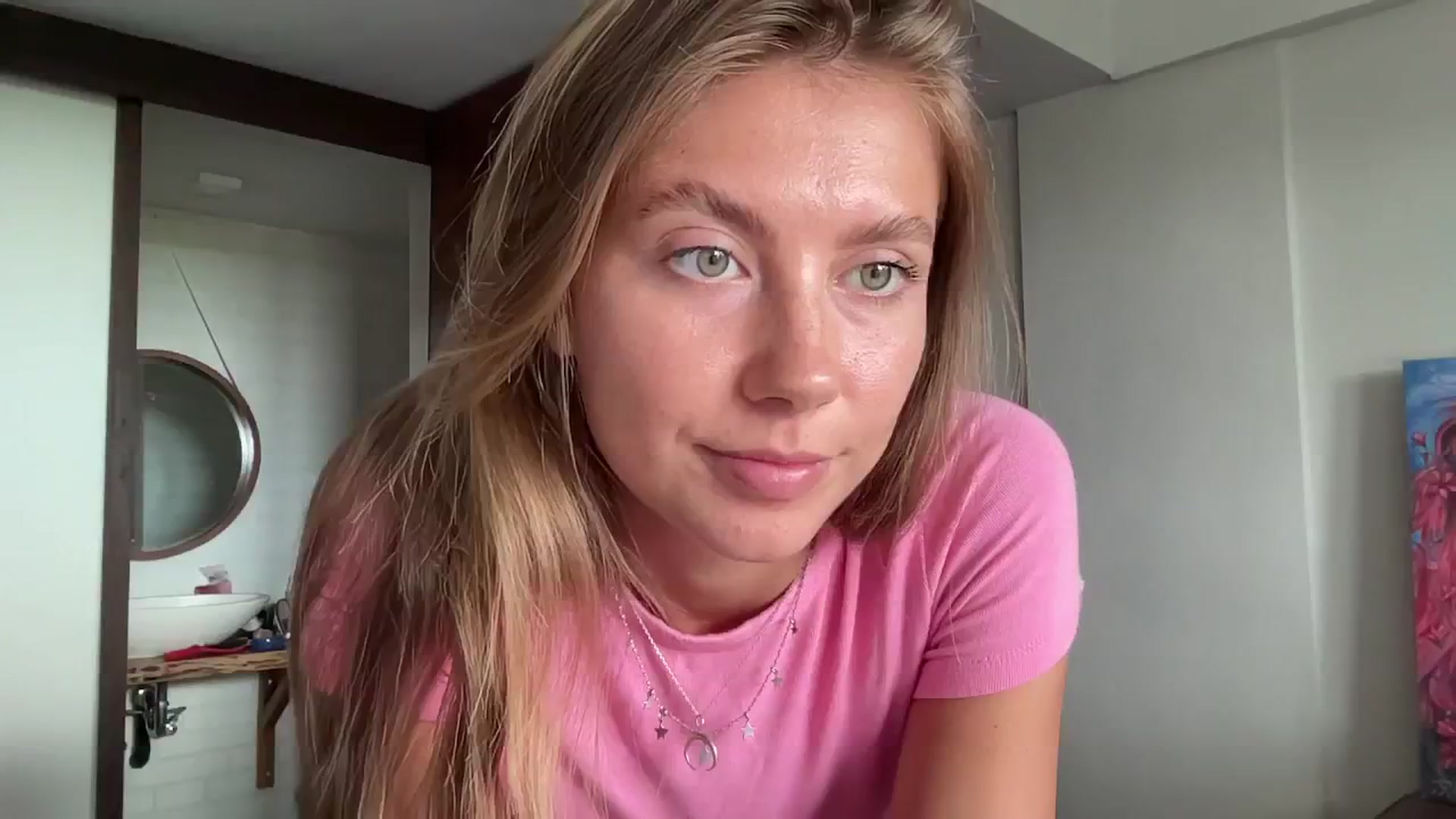 Gallery image thumbnail from SurfGirls's myfreecams stream on, 10/31/2024, 01:17 image 20 of 20