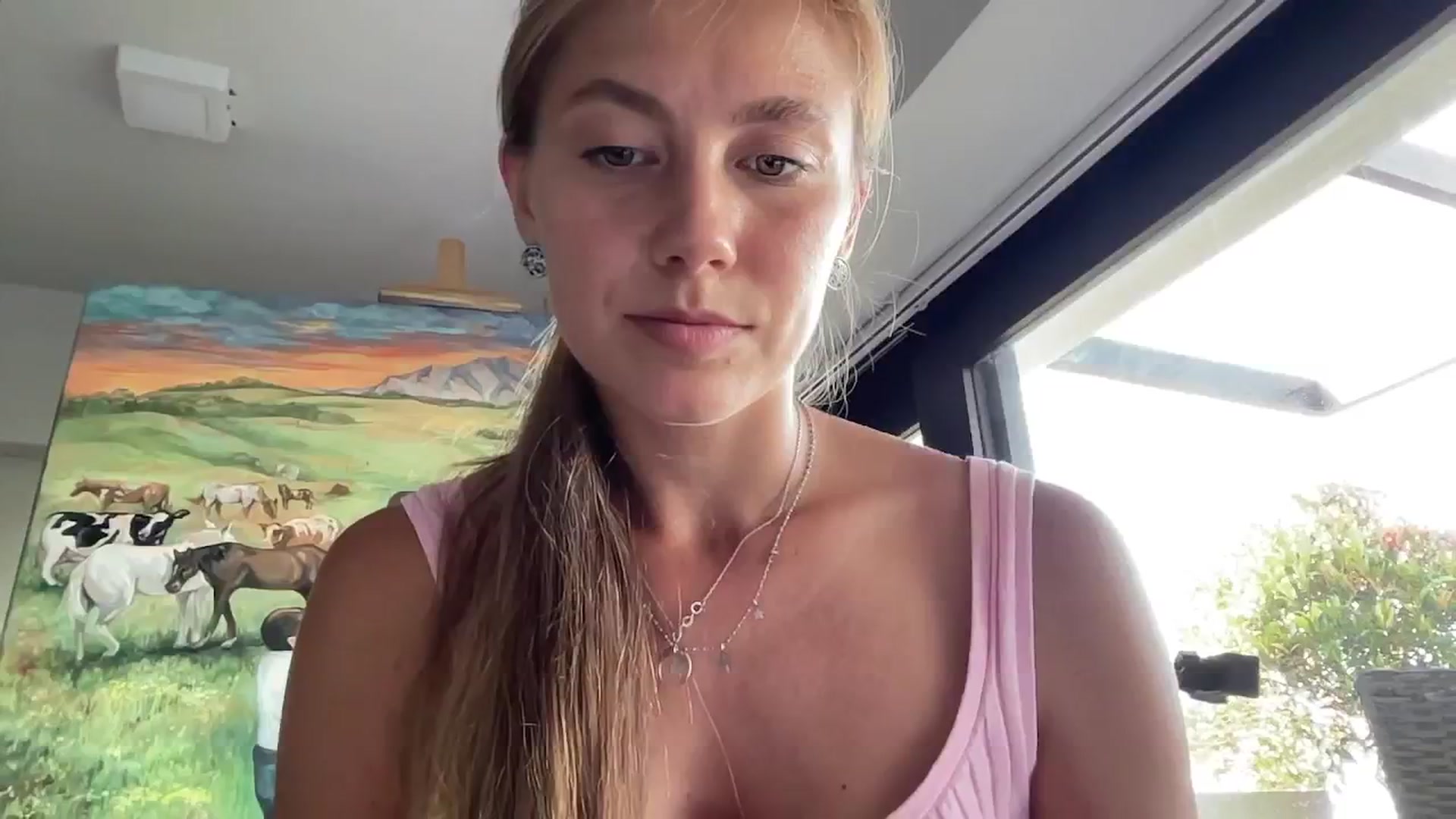 Gallery image thumbnail from SurfGirls's myfreecams stream on, 11/04/2024, 08:21 image 17 of 20