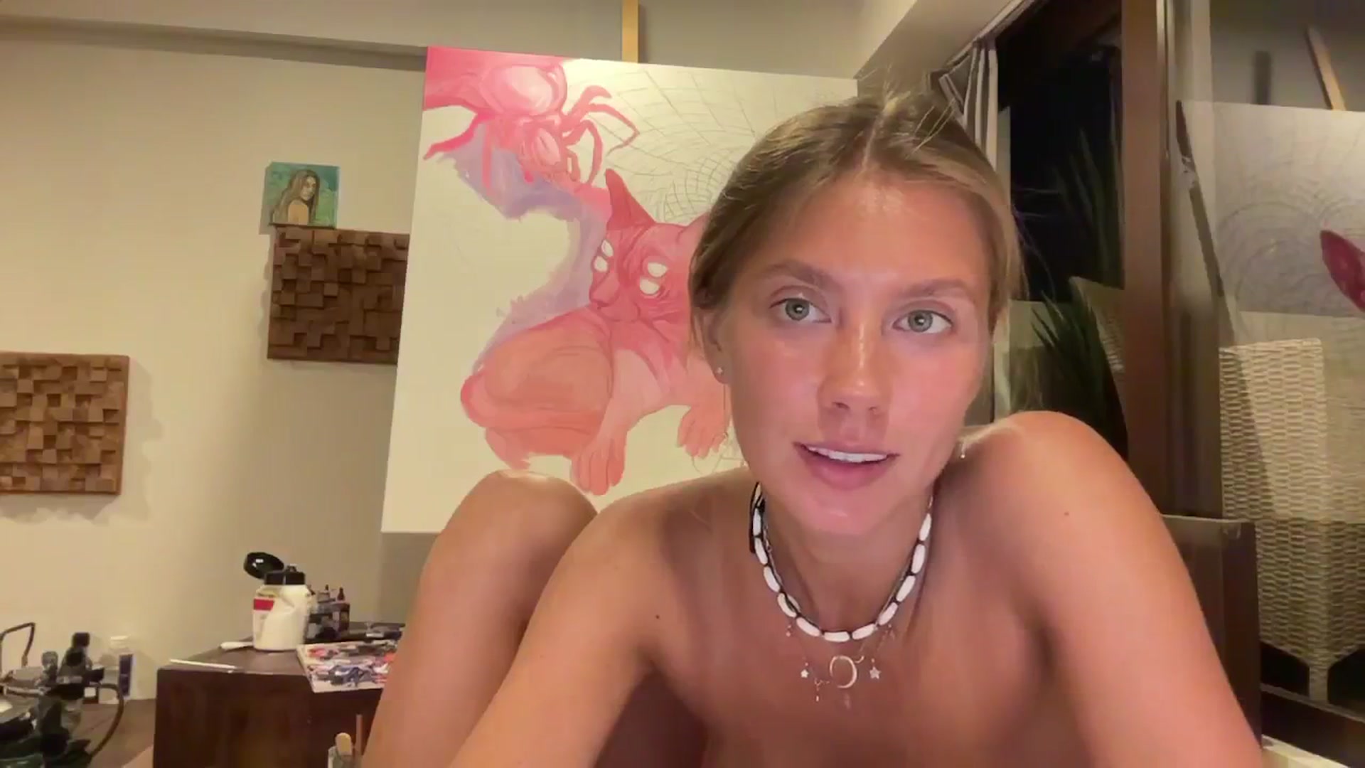 Gallery image thumbnail from SurfGirls's myfreecams stream on, 11/10/2024, 11:27 image 9 of 20