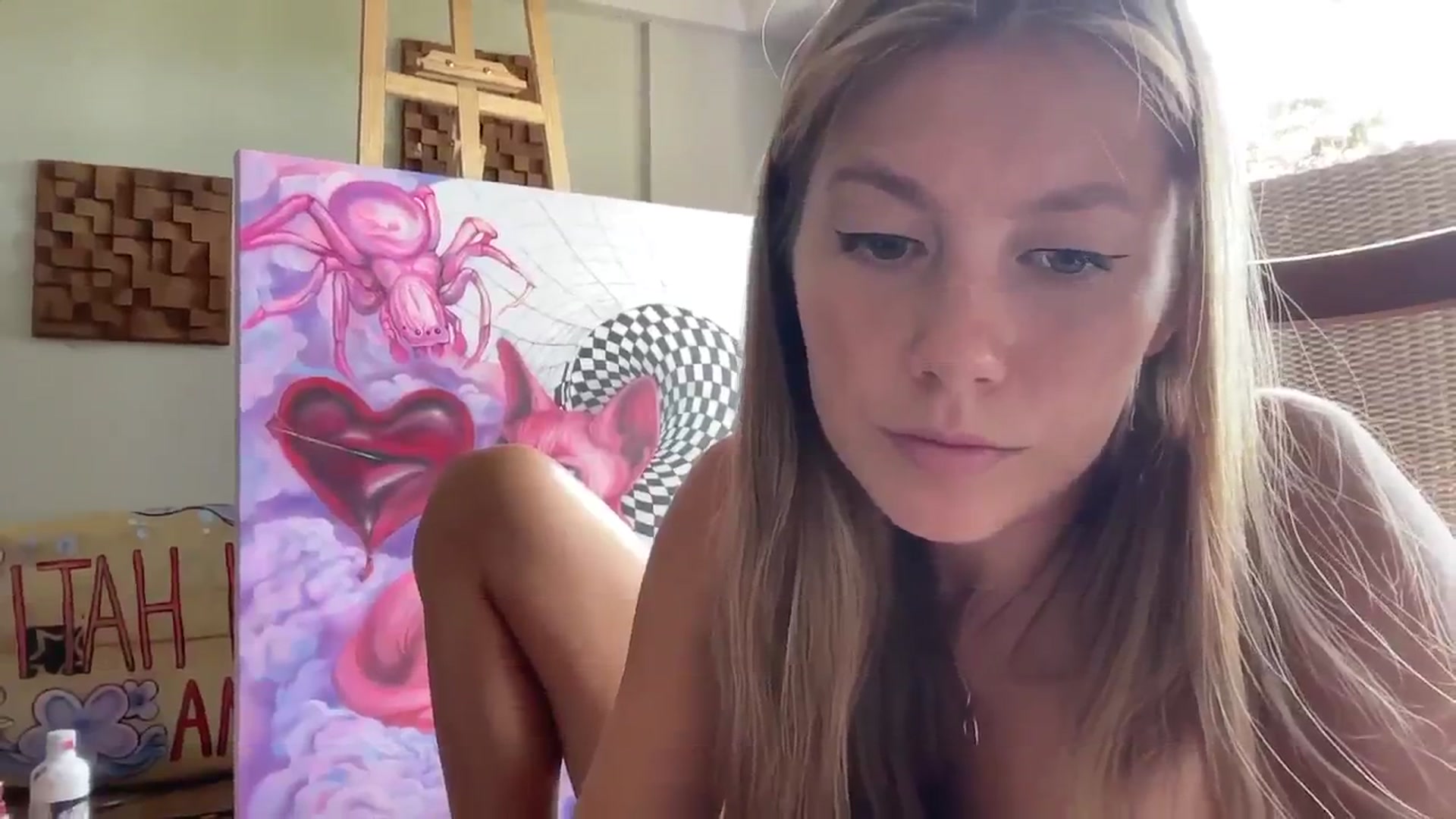 Gallery image thumbnail from SurfGirls's myfreecams stream on, 11/23/2024, 03:03 image 19 of 20