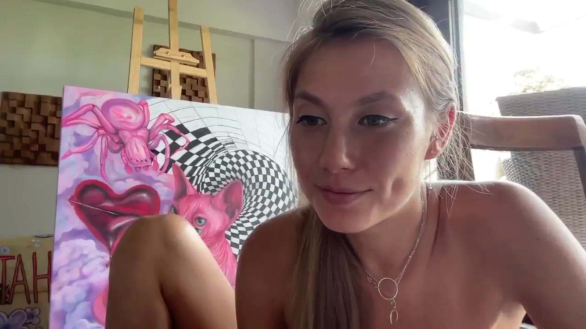 Gallery image thumbnail from SurfGirls's myfreecams stream on, 11/27/2024, 07:40 image 8 of 20