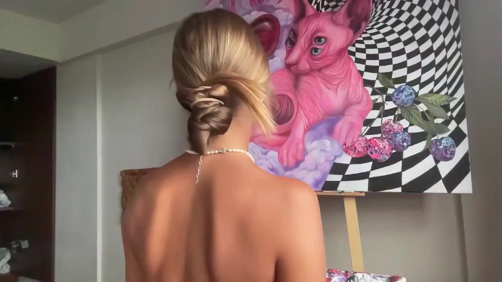 Gallery image thumbnail from SurfGirls's myfreecams stream on, 12/04/2024, 10:01 image 7 of 20