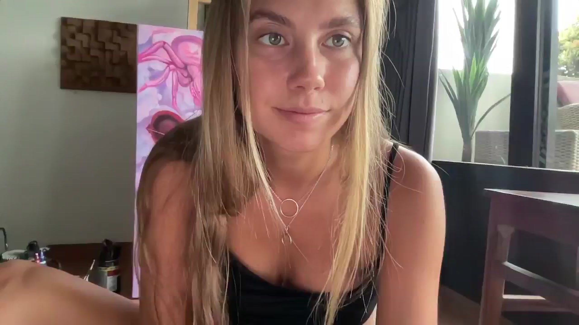 Gallery image thumbnail from SurfGirls's myfreecams stream on, 12/06/2024, 01:00 image 10 of 20
